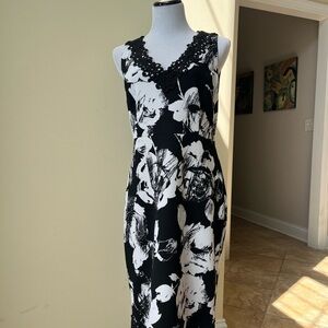 NWT Karl Lagerfeld Dress Size 10